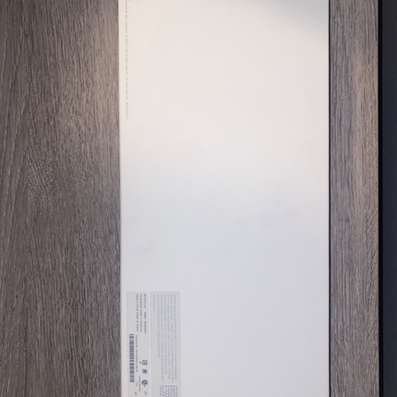 Magic Keyboard - Picture 3 of 3